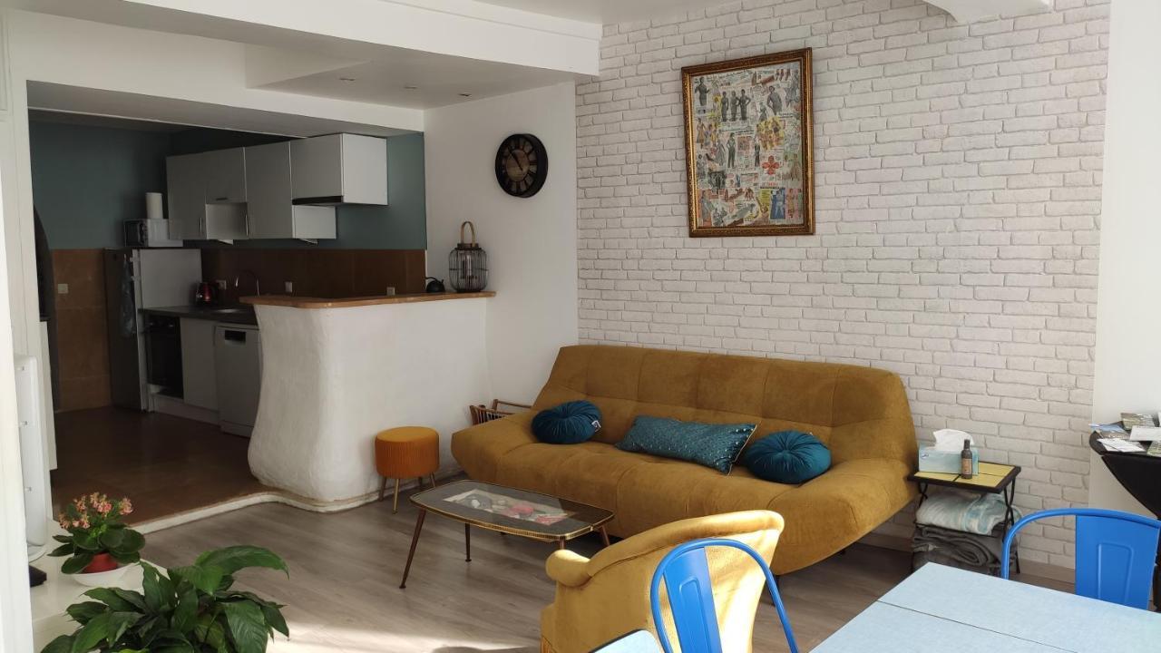 Apartment Locn'roll